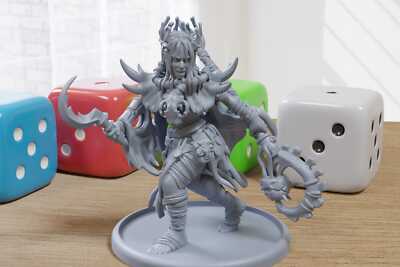 Queen Lehana Outlaw - 3D Printed Proxy Minifigure For Sci-Fi Miniature Tabletop