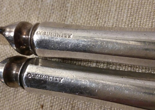 Community Plate 'Patrician' 2 Dinner Knives & 2 Dinner Forks 'A' Monogram - Picture 7 of 7