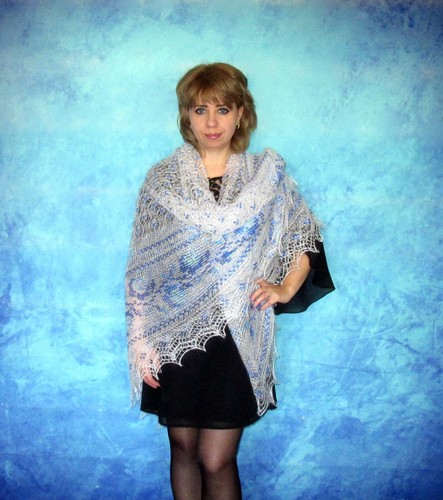 Large white shawl with blue Gzhel embroidery, Russian wool wrap,Wedding cover up - Picture 12 of 14