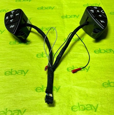4392585C91 INTERNATIONAL NAVISTAR STEERING WHEEL CRUISE CONTROL