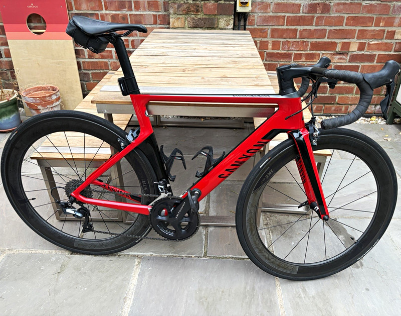Canyon Aeroad CF SLX Carbon Road Bike S 700C Mechanical Rim Brake Red/Black