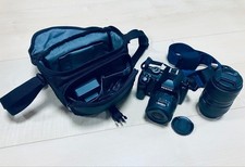PENTAX K r Digital DSLR W Zoom Lens Bag Set