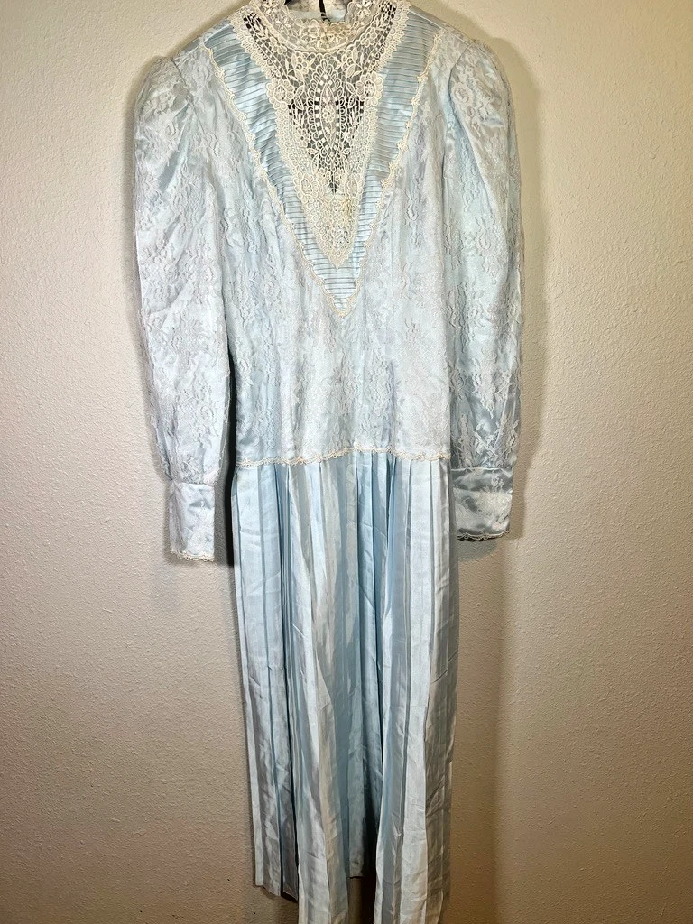 Vestido Victoriano Pradera Azul Encaje Estilo Cottagecore Pionero Teatro Disfraz S/M
