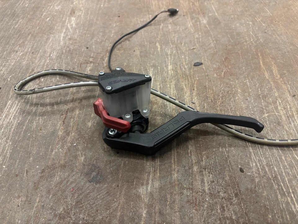 Polaris 800 Rush Pro S X Switchback 600 AXYS 850 15-21 brake master cylinder 18 - Image 3 of 3