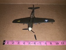 Vintage Plastic Model Plane for Parts an Pieces Lot P77 