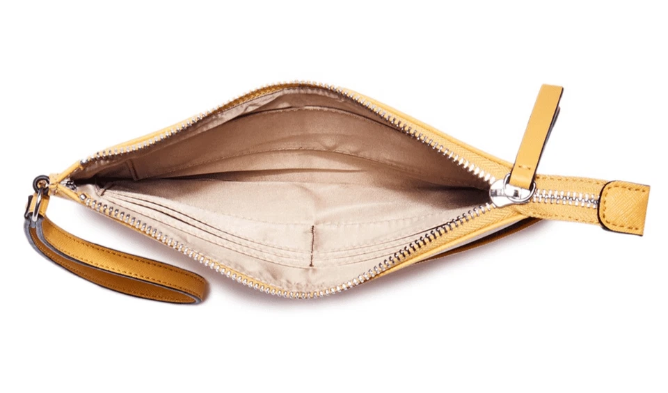 Nouveau Guess Rigden Jaune Moutarde Saffiano PVC, Pochette, Clutch, Portefeuille - Photo 3/3