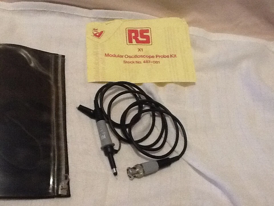 RSx1 modular oscilloscope probe kit, model:489-081.Some parts missing :ref:CD_3 - Image 2 of 4