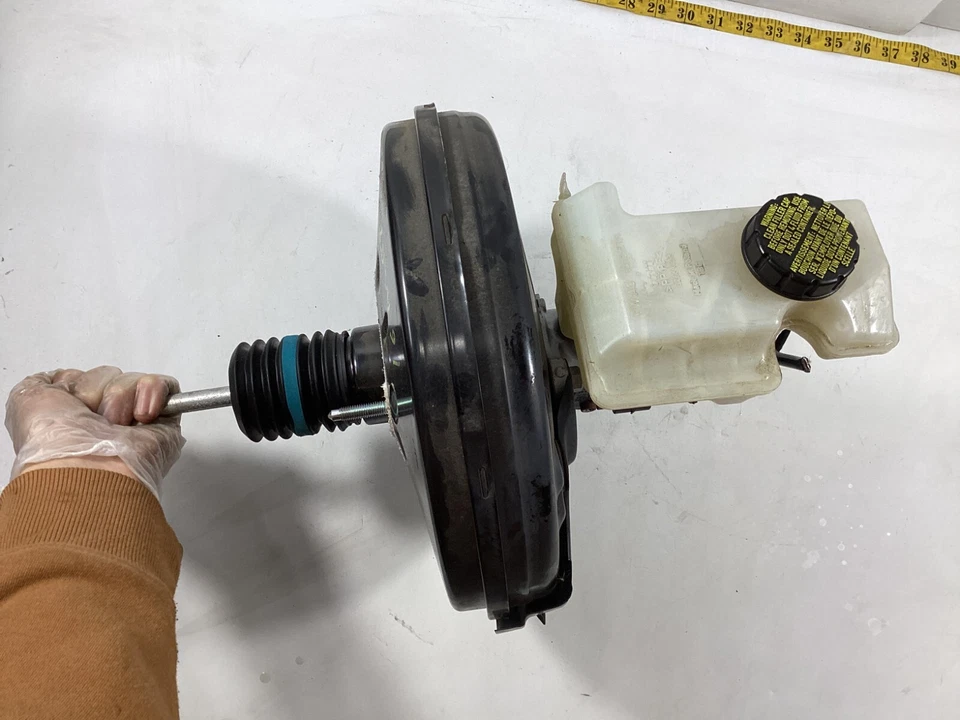 2015-2017 年大众 GTI 制动助推器带水库 5Q1614105BQ 原始设备制造商。 — 第 3/4 张图片