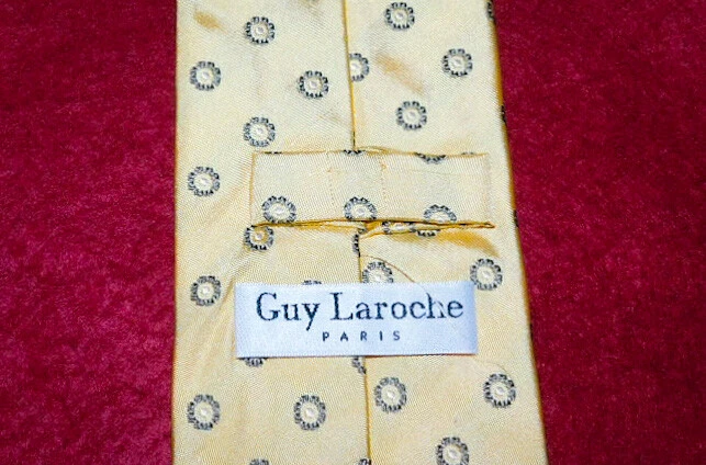 CORBATA FLORAL CHICO LAROCHE PARÍS HECHA EN ITALIA AMARILLO/AZUL - CORBATAS - CORBATAS DE DISEÑADOR. Foto 3 de 3