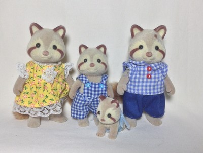 sylvanian families mulberry raccoon family