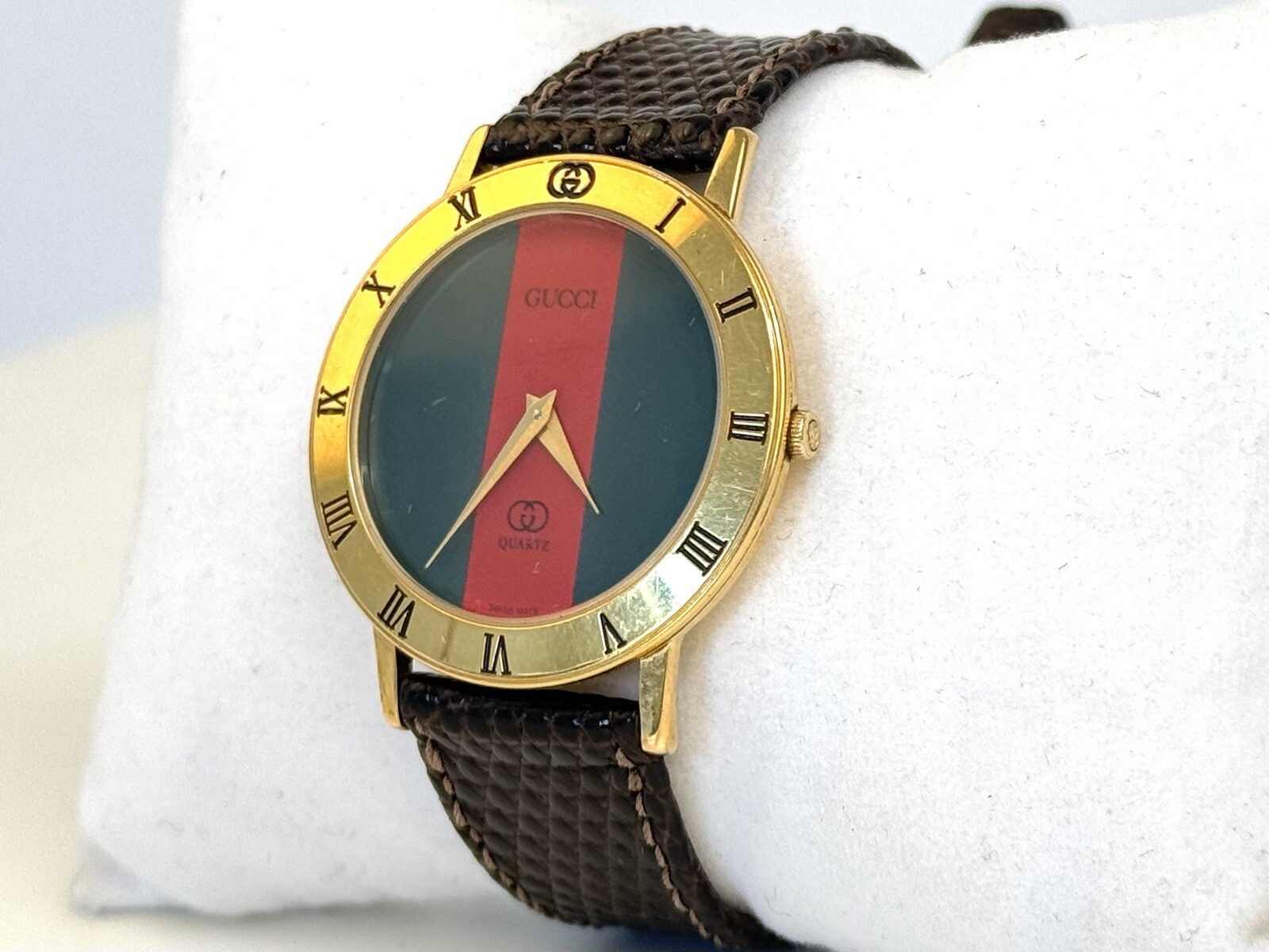 Vintage Mens Gucci Watch 3001m 33mm Needs Battery Original Band eBay