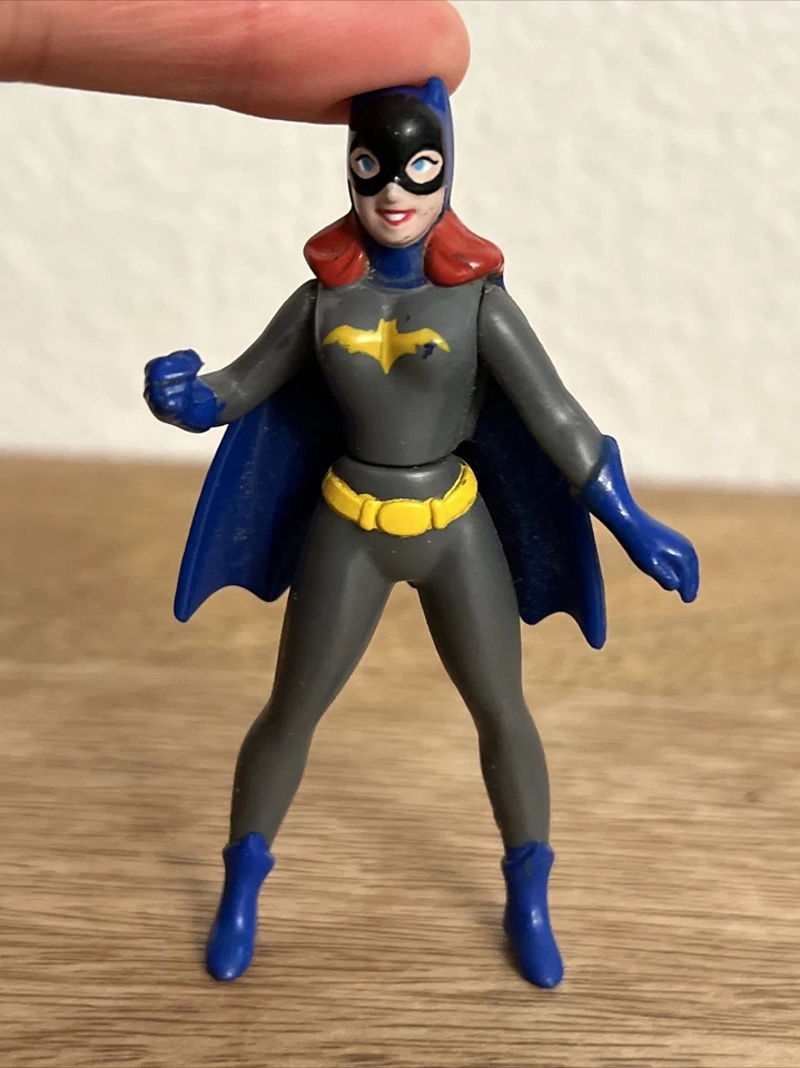 "FIGURA DE ACCIÓN DE PLÁSTICO BATGIRL DC COMICS 3,5"" DE COLECCIÓN (1993) JUGUETE" Foto 3 de 4