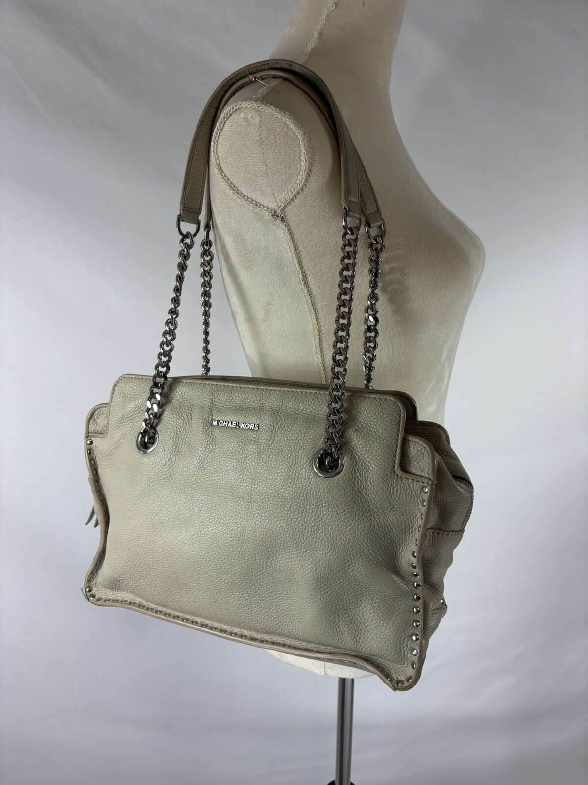 Michael Kors Astor Light Grey Leather Shoulder Bag with Chain and Stud Details