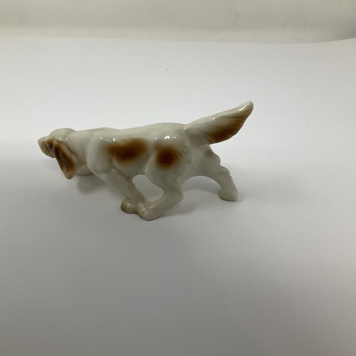 Antique Beagle Dog Ceramic Decor - Creeping Stance Figurine - Picture 2 of 12