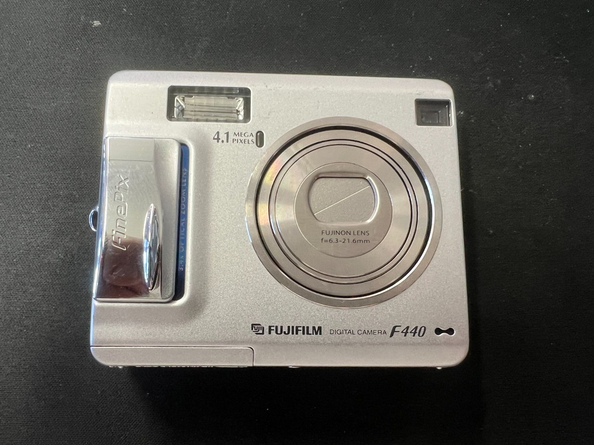 Fujifilm FinePix F Series F440 4.1MP Digital Camera - Silver | eBay