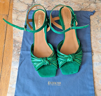 sezane 40  joanna sandals green suede leather limited edition