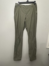 Columbia Women  s Omni Shield Olive Green Hiking Pants Size 6