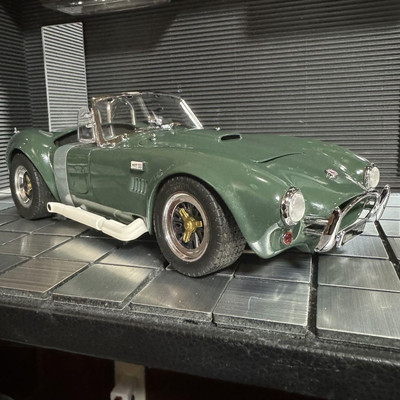 ミニカー shelbe cobra 1/18 s-l400.jpg