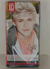 1D SINGING NIALL "WHAT MAKES YOU BEAUTIFUL" I LOVE NIALL 1 DIRECTION  HASBRO NEW