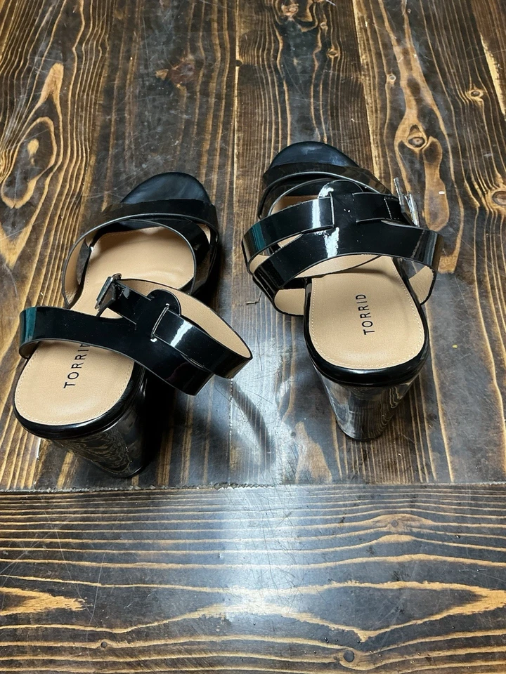 Cuñas Torrid 12W nuevas sin caja Foto 4 de 4