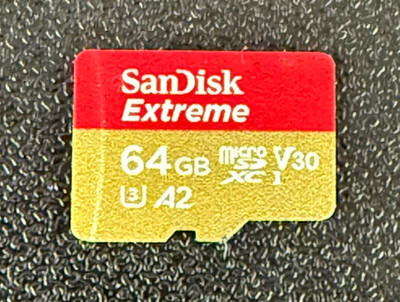 SanDisk Extreme 64GB Micro SDXC Card V30 (3) A2 Micro SD Memory Card Great Cond