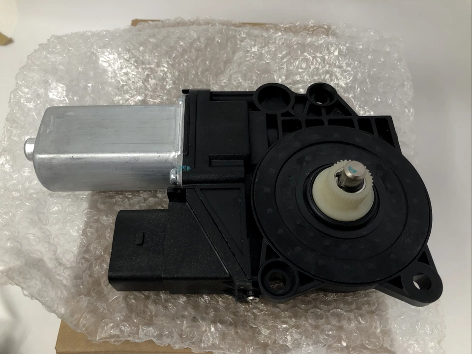 Двигатель заднего стекла правый для BMW 323i, BMW 325i, BMW M3 и других. view desc - Изображение 3 из 4