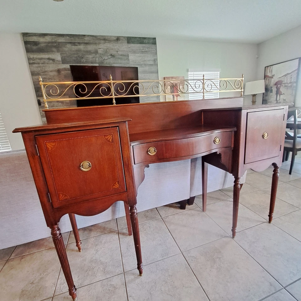 Aparador The Palmer Home Collection Caoba Blanco Hepple Muebles Lexington Foto 2 de 4