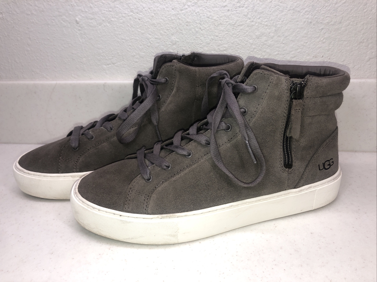 UGG Olli Womens Suede High-Top Zip Sneakers in Tan Brown Size 9.5