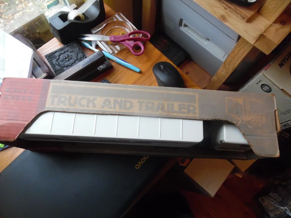 Ertl Pressed Steel 18 wheeler Texco Star Bignotti-Cotter race team - Image 4 of 4