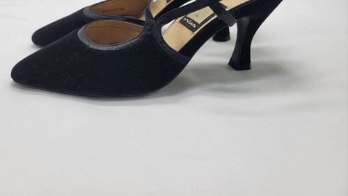 Nina Black Velvet Sling Back Heels Vintage Look 7 M Point Toe Light Wear - Picture 8 of 15