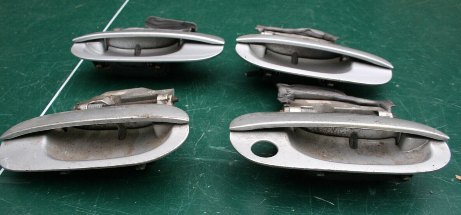 BMW e38 e39 door handlesset of fourilluminatedTitansilber Metallic