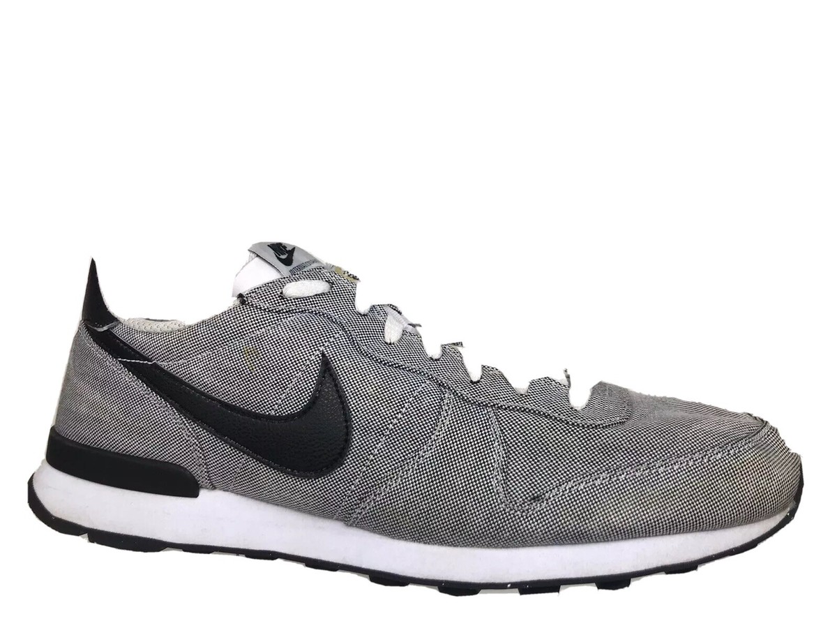 Nike Internationalist Premium Running Athletic Shoes 631757-100