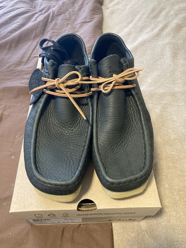 Clarks Wallabee Black Natural Leather 