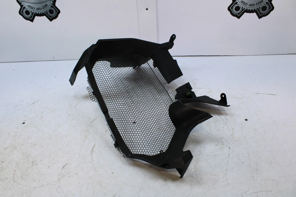 Can-Am Spyder RT-S 2011 Roadster bisel radiador izquierdo 705005008 Foto 2 de 4