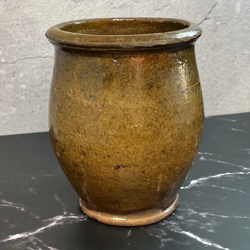 Early American Redware Pot With Yellow/green Glaze, New England - Image 3 of 4