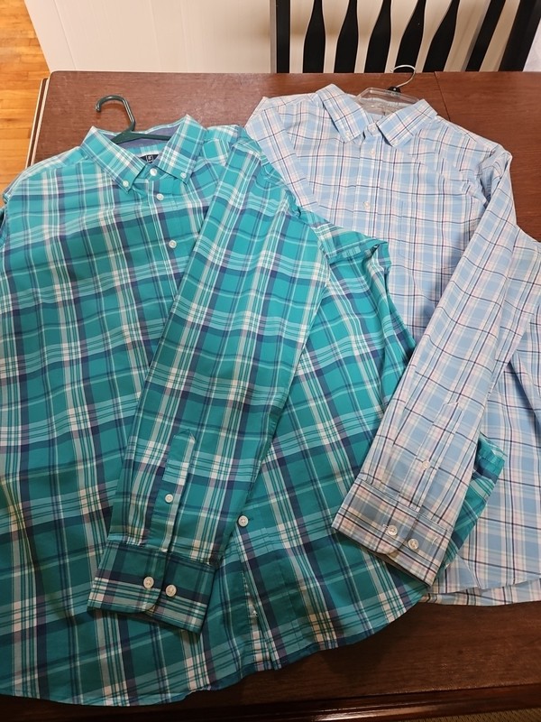 Mens  - Two Long Sleeved  Button Up Dress Shirts With Pockets