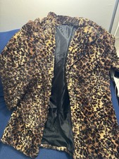 Leopard Print Faux Fur Mid-Length Heavyweight Coat Open Closure Long Sleeve
