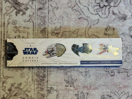 Williams Sonoma STAR WARS Ausstechformen 4er Set DEATH STAR MILLENNIUM FALCON - Bild 1 von 5