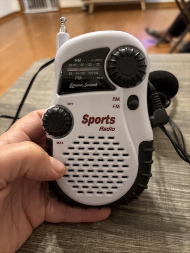 Radio deportiva Lenoxx Sound AM/FM PR-35M - Imagen 1 de 3