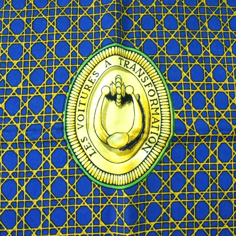 Bufanda de seda 34 HERMÈS "LES VOITURES A TRANSFORMATION" de F. de La Perrière 1965 Foto 4 de 4