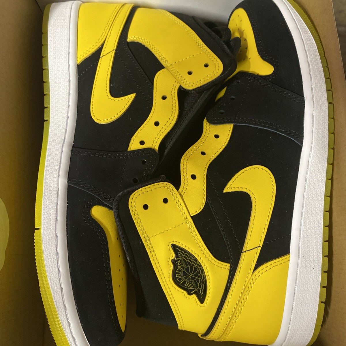 Nike Air Jordan 1 Mid Shoes New Love Black Yellow HJ6654-071 Men's