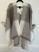 NWT  V. Fraas Brown Ivory Scarf Shawl