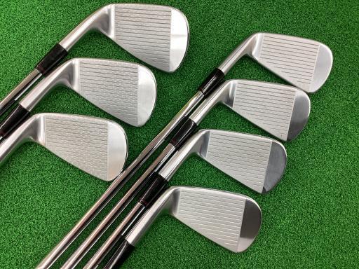 ONOFF FORGED KURO 2022 Iron Set 4-9+Pw N.S.Pro 950GH neo ONOFF FORGED KURO 2022 Iron Set 4-9+Pw N.S.Pro 950GH neo