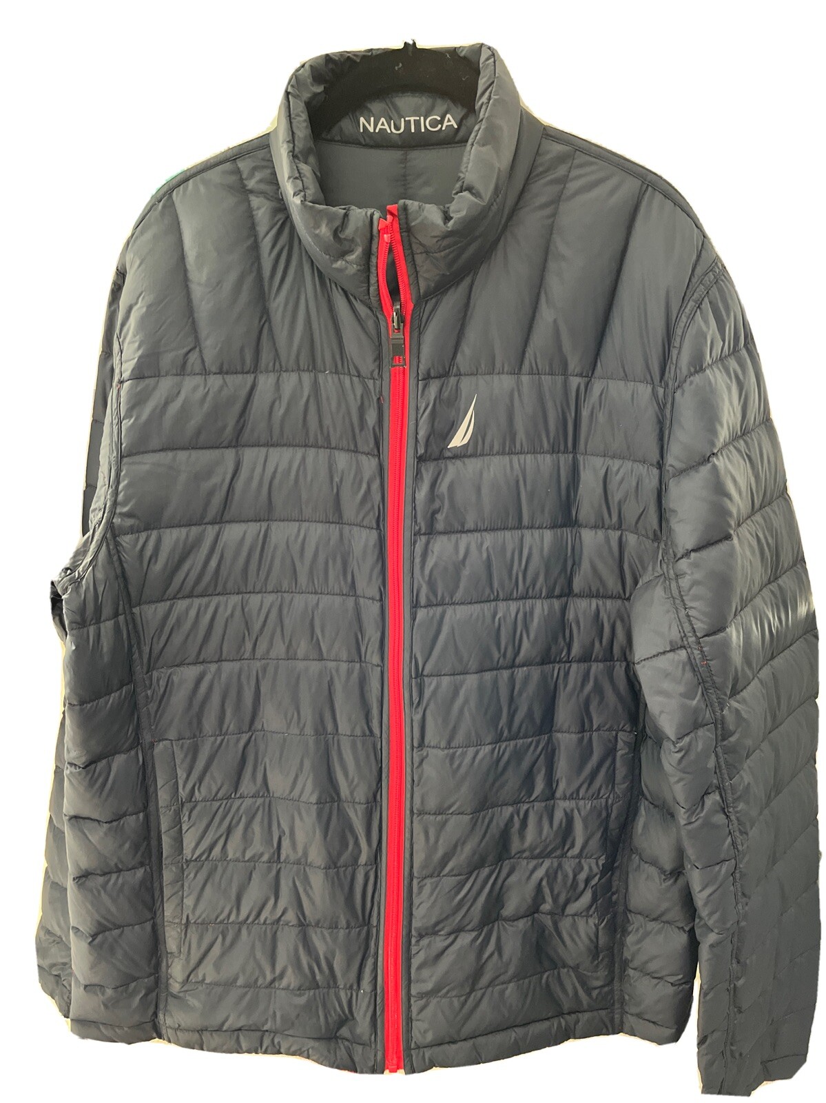 NAUTICA MEN'S LIGHT WEIGHT REVERSIBLE JACKET, Large Gem