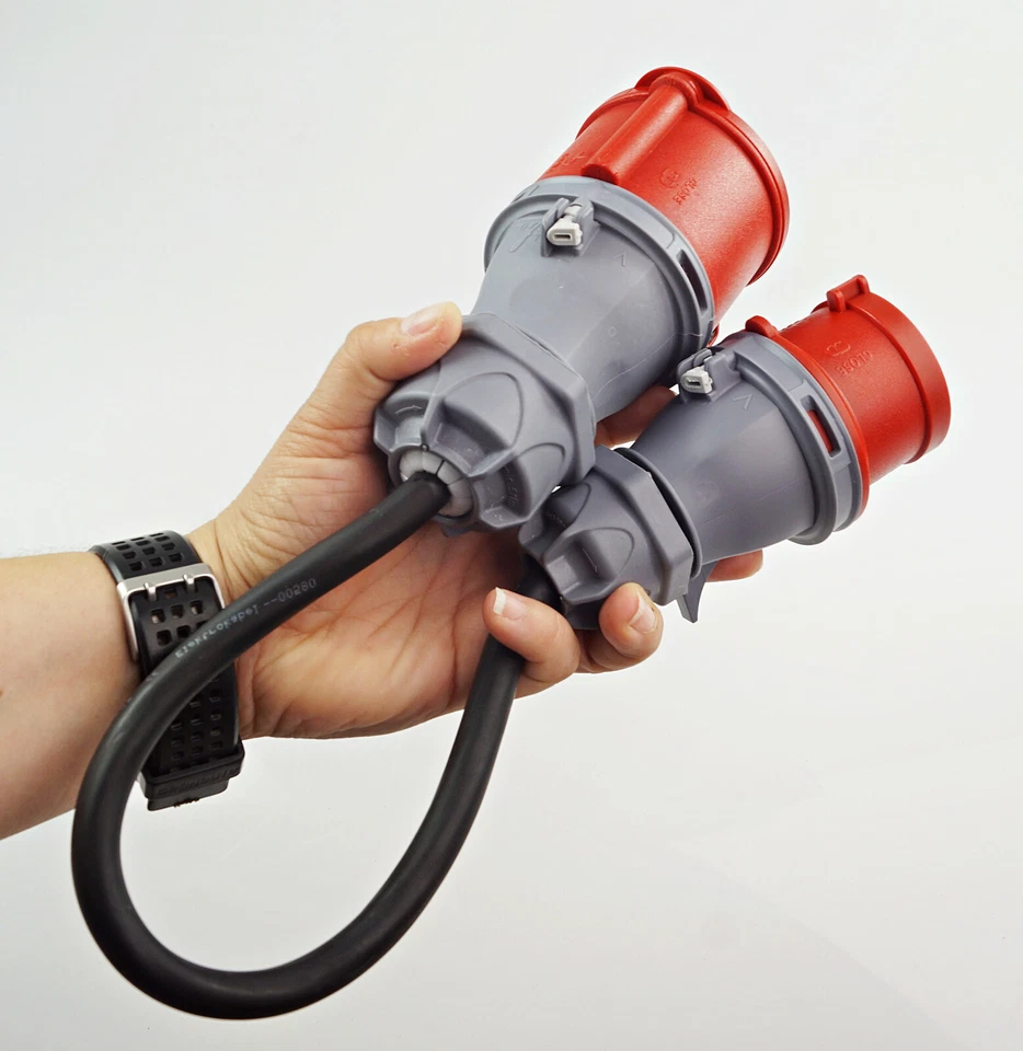 CEE Adapter Starkstrom 16A Stecker auf 32A Kupplung 400V - Bild 3 von 4