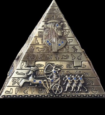 Copper ashtray in the shape of a pyramid with authentic pharaonic drawings