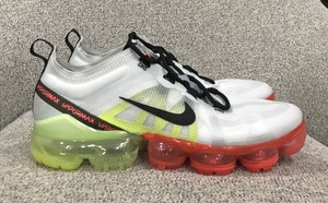 green and red vapormax