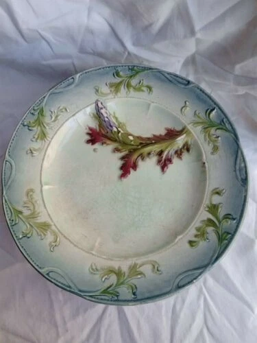 Assiettes en barbotine