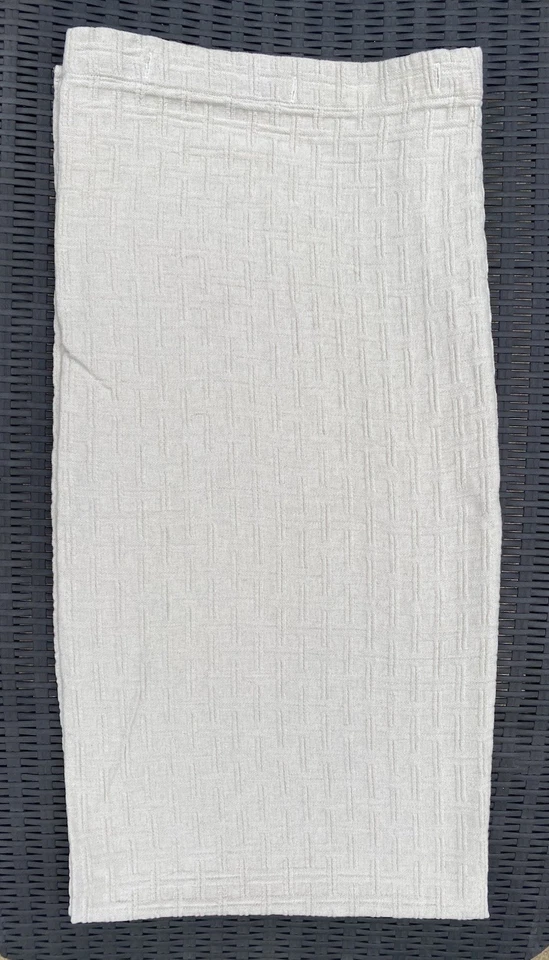 Fieldcrest Luxury Matelasse Natural Beige Linen/Cotton Shower Curtain 68" x 66" - Image 4 of 4