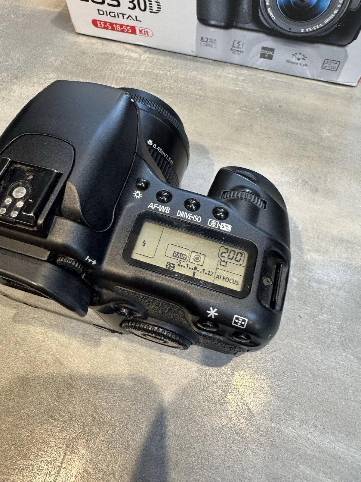 Canon EOS 30D DSLR Camera EE 50mm 1:1.8 II Lens Charger Batteries Good Condition 9